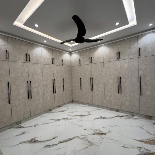 1 Kanal Ultra Modern luxury House full furnished Full basement Design for Sale DHA Phase 7 Lahore.-5