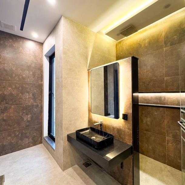 10 Marla Luxury Modern Design House for Sale DHA Phase 7 Lahore.-14