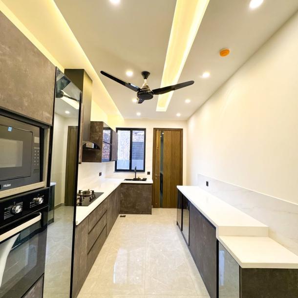 10 Marla Luxury Modern Design House for Sale DHA Phase 7 Lahore.-11