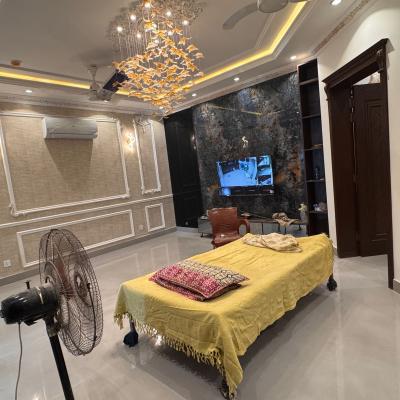 Prime Loacation 10 Marla Modern House For sale in DHA Phase 7, Lahore Pakistan