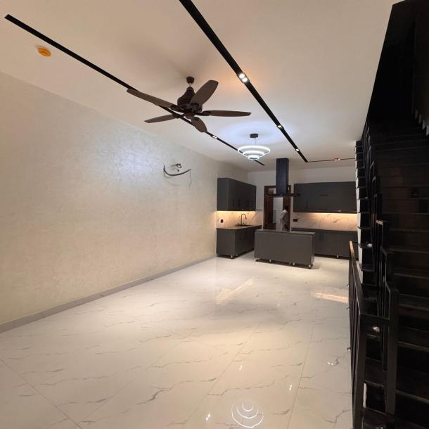 10 Marla House For sale in DHA Phase 7, Lahore Pakistan-19