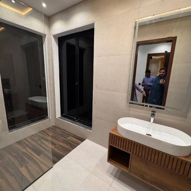 10 Marla House For sale in DHA Phase 7, Lahore Pakistan-26
