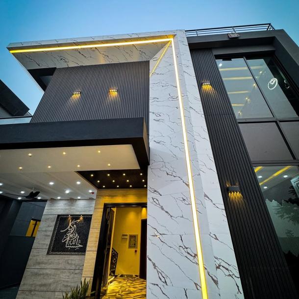 10 Marla House For Sale in DHA Phase 7, Lahore Pakistan-2