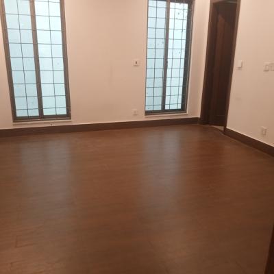 Sui Gas Housing Society Kanal Upper Portion Seaprate Gate For Rent