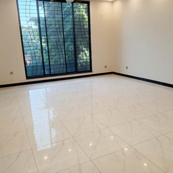 DHA Phase 2 Top Location 2 Kanal Upper Portion Lower Lock For Rent-12