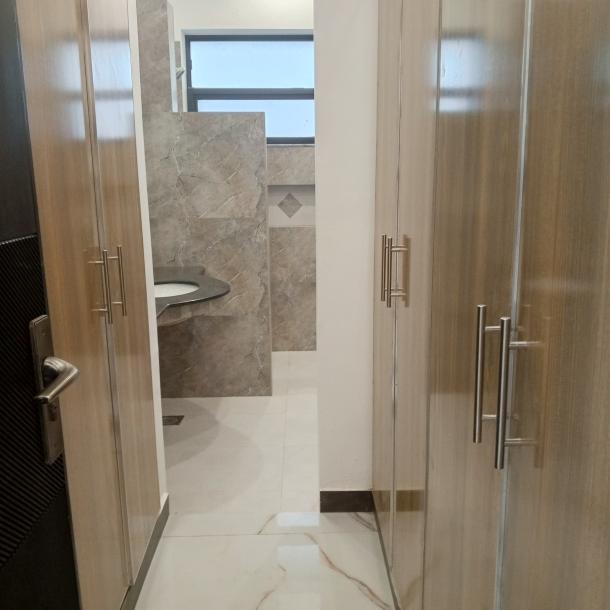 DHA Phase 7 Kanal Brand New Upper Portion For Rent-8