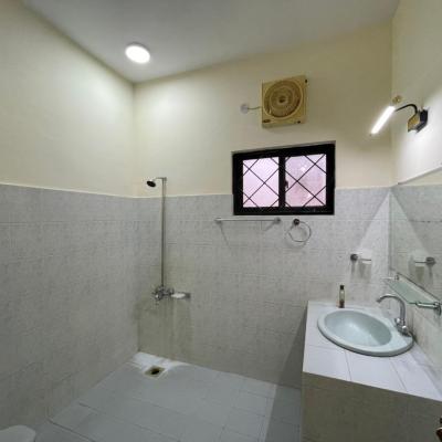 DHA Phase 3 Affordable 1 Kanal Full House For Rent