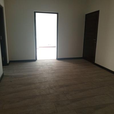 DHA Phase 4 Best Location 23 Marla Upper Portion Separate Gate For Rent