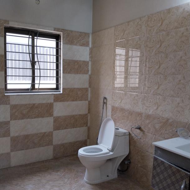 DHA Phase 6 kanal upper portion seaprate gate for rent-3