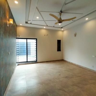 Cheapest Price 1 Kanal Upper Portion Lower Lock For Rent