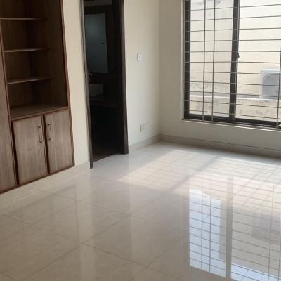 Sui Gas Housing Society Kanal Brand New Upper Portion For Rent