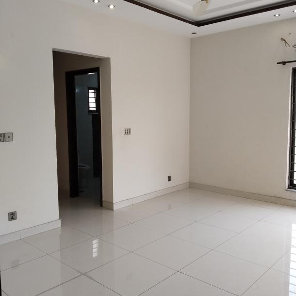 DHA Phase 6 kanal upper portion seaprate gate for rent-9