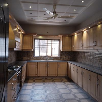 DHA Phase 6 kanal upper portion seaprate gate for rent