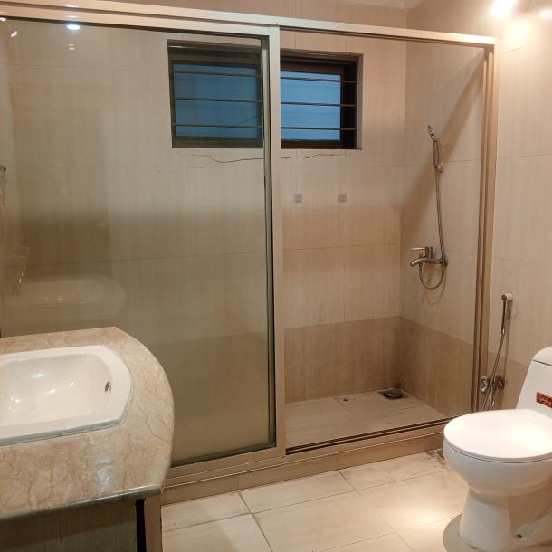 DHA Phase 5 Prime Location 1 Kanal Full House Proper Double Unit For Rent-11