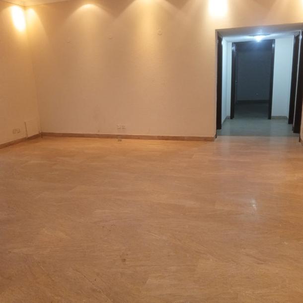 DHA Phase 5 Prime Location 1 Kanal Full House Proper Double Unit For Rent-16