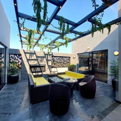 1 Kanal Facing Park Luxury Modern House for Sale