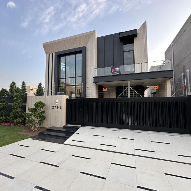 1 Kanal Most Luxury Modern Living House For Sale-1