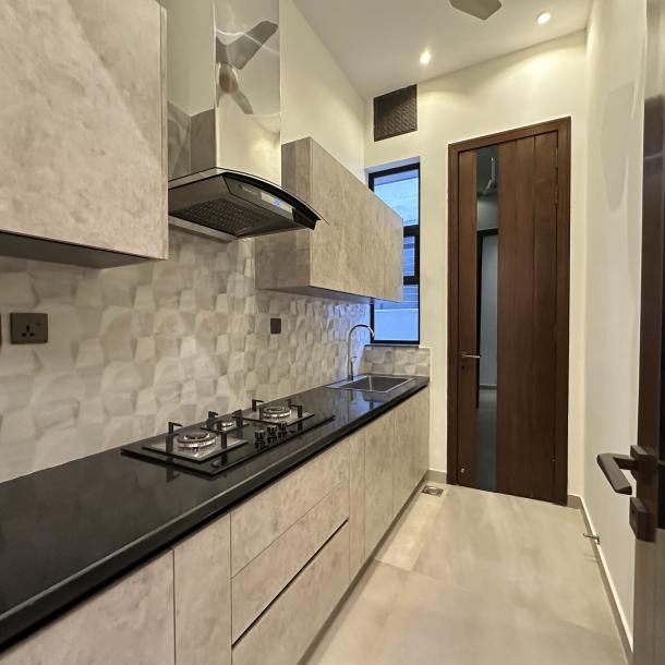 1 Kanal Most Luxury Modern Living House For Sale-7