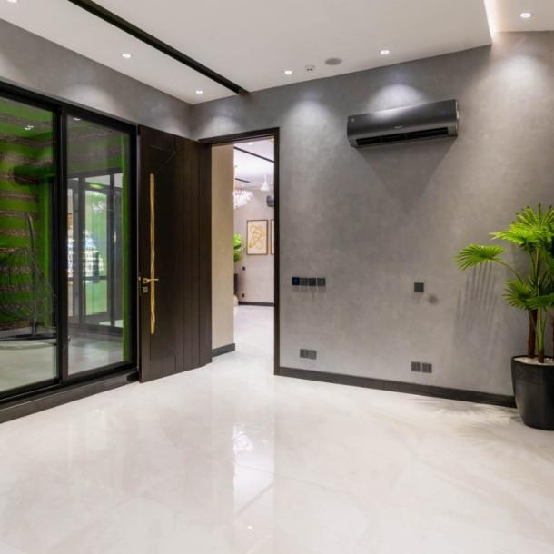 1 Kanal Facing Park Luxury Modern House Available For Sale-10