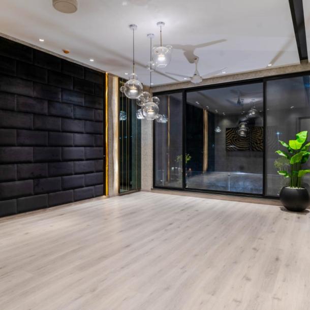 1 Kanal Facing Park Luxury Modern House Available For Sale-15