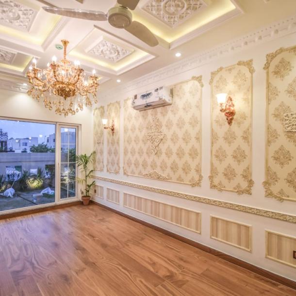 Near To Commercial 1 Kanal Most Luxury Modern Living House For Sale-2