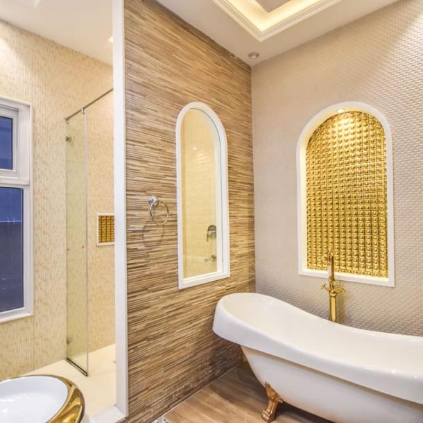 Near To Commercial 1 Kanal Most Luxury Modern Living House For Sale-8
