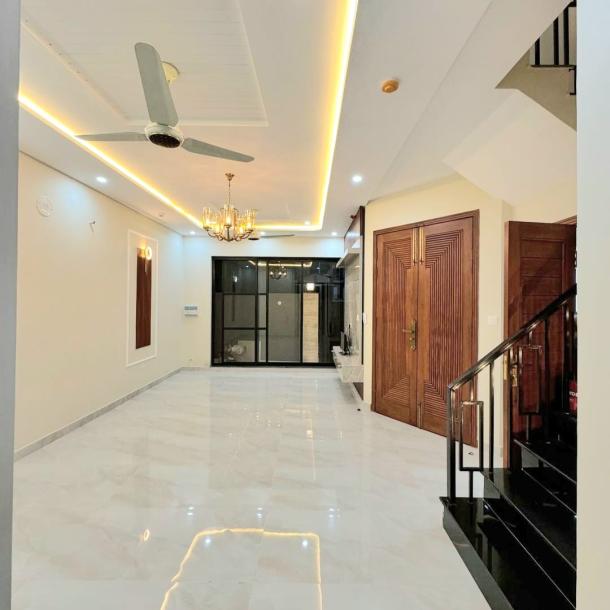 5 Marla Out Standing Luxury Living Modern House For Sale in DHA 9 Town Lahore-2