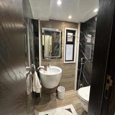 Fully Furnished 5 Marla Near To Commercial Prime Location Bungalow For Sale in DHA 9 Town