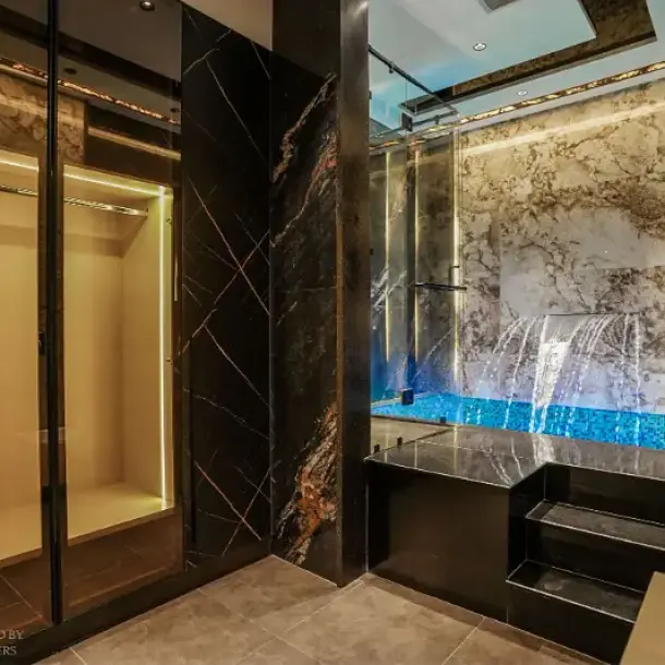 Luxury 10 Marla House In DHA Phase 7 Lahore-6