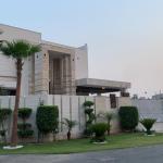 1 Kanal Full Modern Look House for Sale in DHA Lahore Phase 7