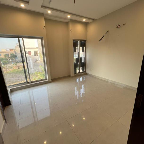 5 marla villas, Royal orchard Multan G block Only 140 lac-8