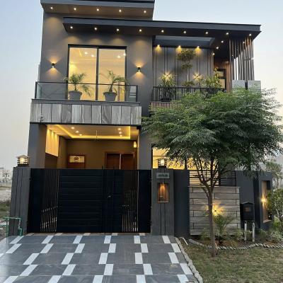 Royal Orchard Multan 5 Marla Corner Designer House for Sale – 50ft Wide Front