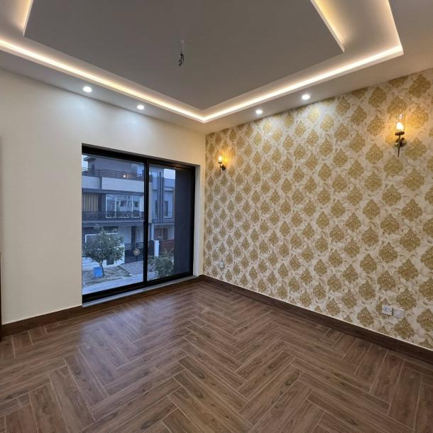 5 Marla Ultra Luxury House For Sale In Royal Orchard Multan 50ft Wide Road-6