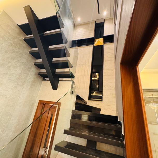 10 Marla Ultra Modern luxury House Design for Sale DHA Phase 7 Lahore.-11