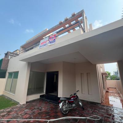 DHA Phase 6 10 Marla House For Rent