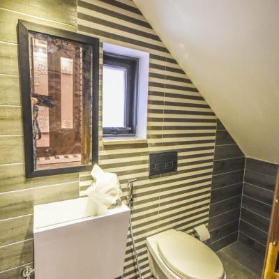 Brand New 10 Marla House For Rent With Modern Kitchen and Bathrooms, In DHA Phase 6 Lahore