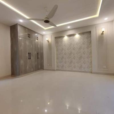 Luxurious 5 Marla brand new house for sale lake City Demand 265 Lacs