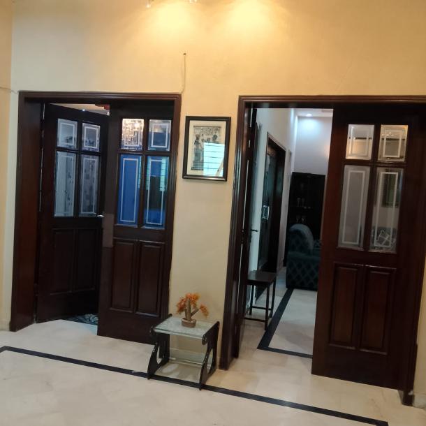 Prime Location Beautiful 10 Marla House For Rent In DHA Lahore Phase 6-4