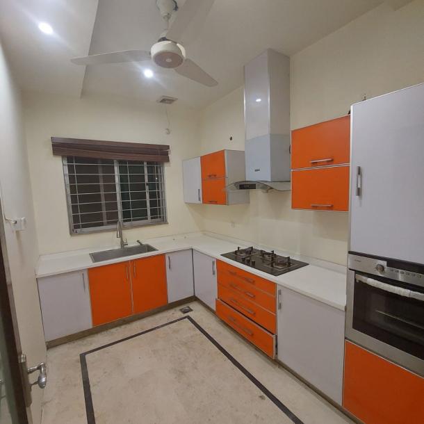 Prime Location 1 Kanal upper Portion For Rent In DHA Lahore Phase 8 Park View-1