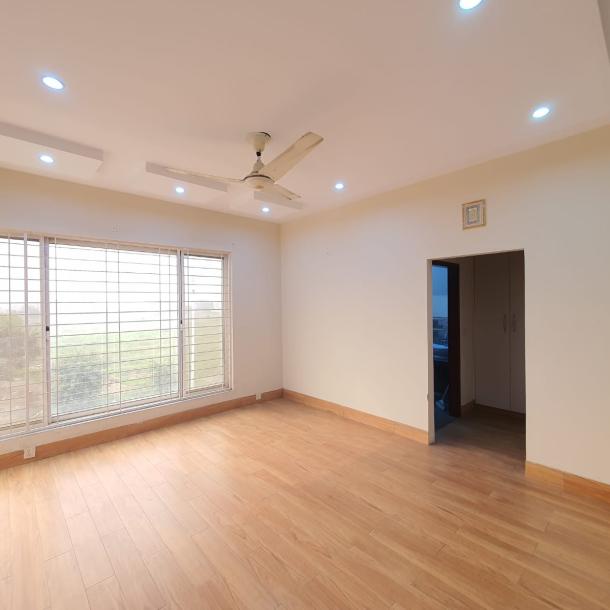 Peaceful Place 1 Kanal Non Furnished House Available For Sale In DHA Lahore Phase 7 Block T-4