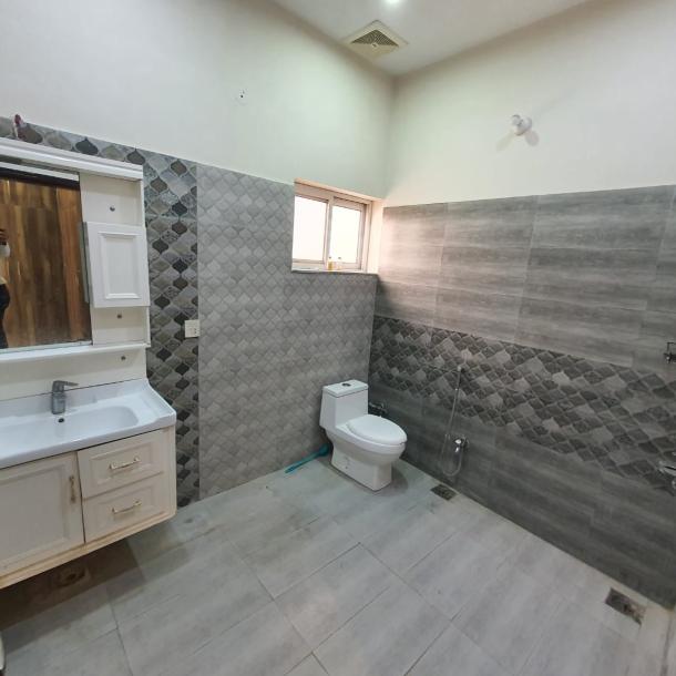 1 Kanal Awesome Lower Portion On Top Location For Rent In DHA Phase 7 Lahore-3