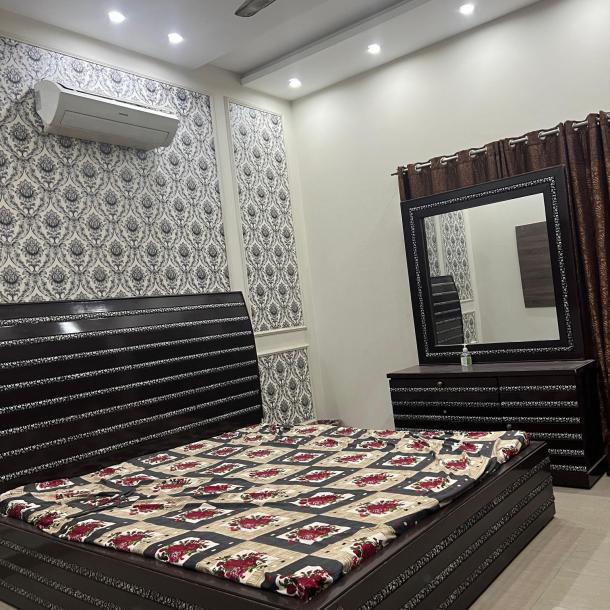 Modern Design 1 Bed Apartment Available For Rent-1