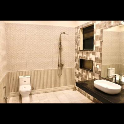 Modern Style Upper Portion Available For Rant In DHA Lahore Phase 6