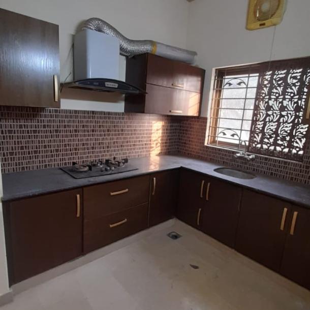 Reasonable Price 10 Marla Apartment Available For Rent In Askari 10-4