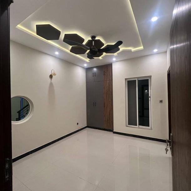 Italian Design 7 Marla Brand New House For Sale In Bahria Town Rawalpindi-12