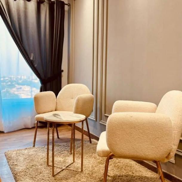 Luxury 2 Bedroms Apartments with kitchen And Dining Room Available For Rant-5