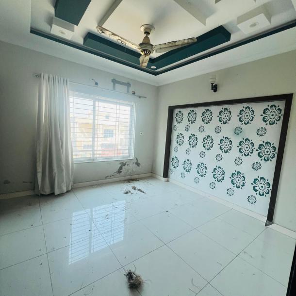 Stylish 7 Marla Good Condition Used House Available For Sale In Bahria Town Rawalpindi-4
