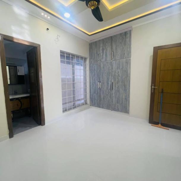 3 Bedrooms With Attached Bathroom 5 Marla Brand New House Available For Sale In Bahria Town Rawalpindi-4