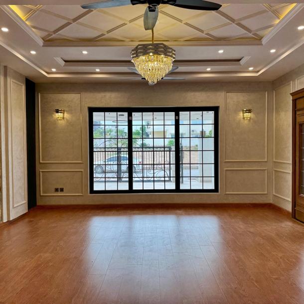 Corner Modern Class 1.5 Kanal House Available For Sale In Bahria Town Phase 8 Rawalpindi-4