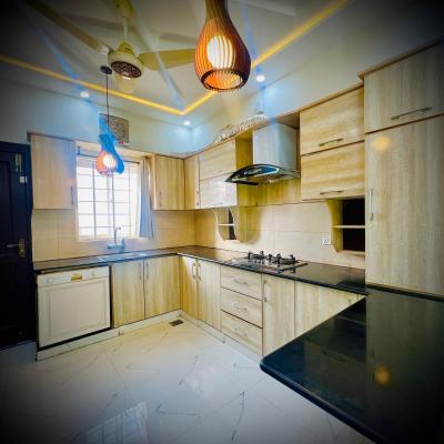 Top Location 10 Marla House Available For Sale In Bahria Town Rawalpindi